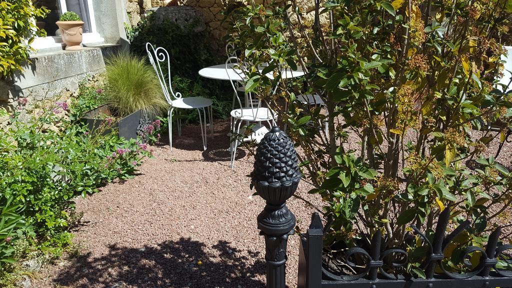 Le Clos Du Presbytere Puisseguin Exterior foto