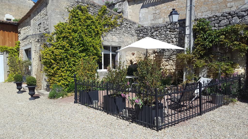 Le Clos Du Presbytere Puisseguin Exterior foto